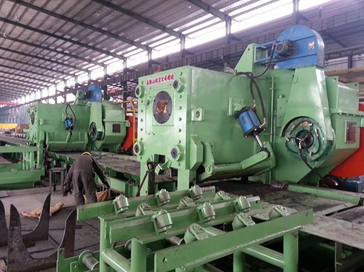 Cold shearing machine